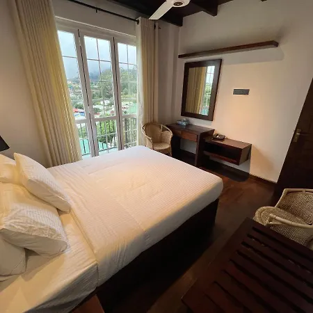 Kensington Place Bed & Breakfast
