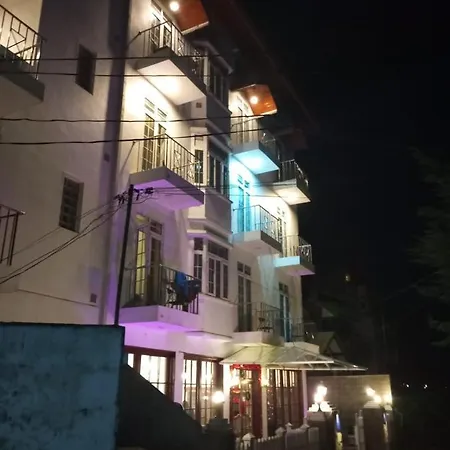 Hotel Royal Pearl Hills