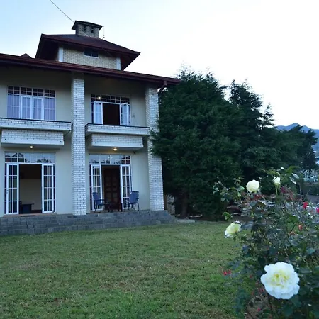 Nioka Holiday Bungalow Guest house *