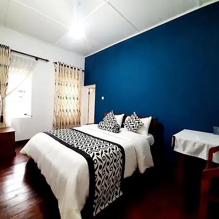 Sapu's Mountain Breeze Guest house *