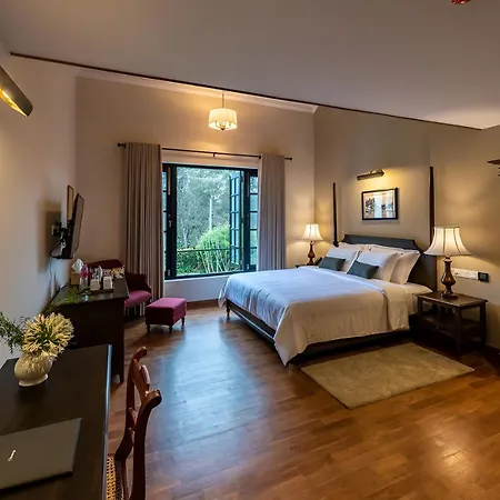 Hotel Chimneys 5*