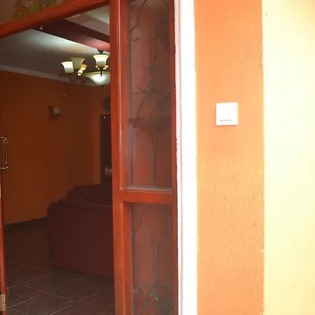 Homestay Hillcrest Homestay Nuwara Eliya