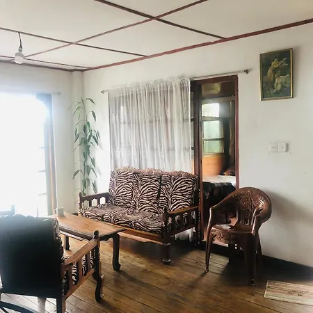 Homestay And Nuwara Eliya