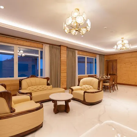 Araliya Red - Budget Friendly Hotel- Where Find Stunning 360 Panoramic View Of Hotel Nuwara Eliya