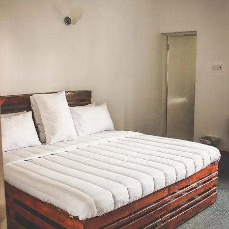 Guest house White Hill Bungalow Nuwaraeliya Nuwara Eliya