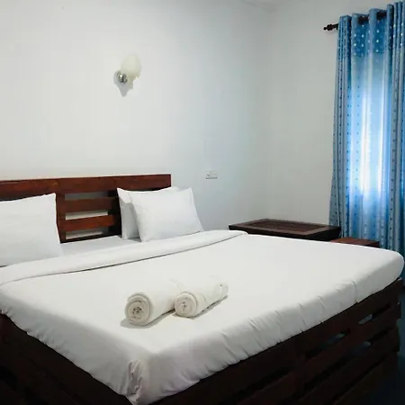 Guest house White Hill Bungalow Nuwaraeliya Nuwara Eliya