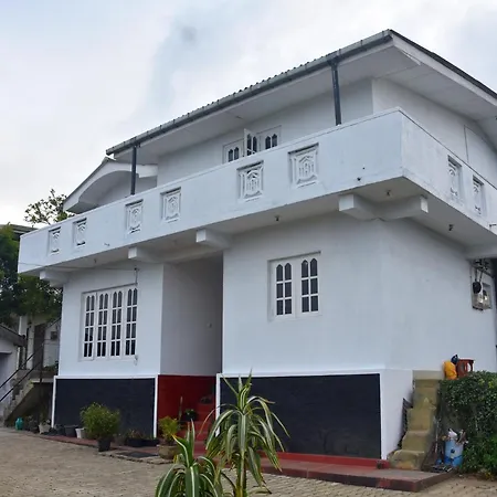Carmalin Guest house *