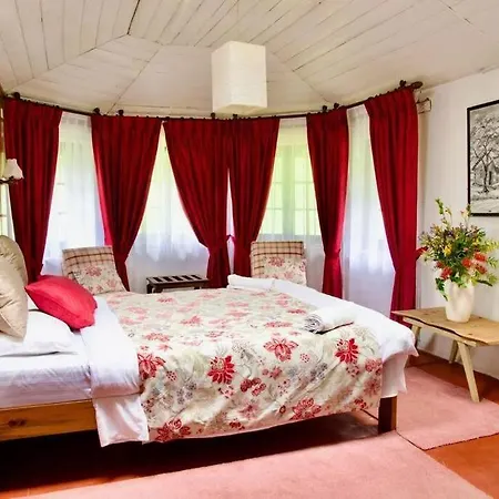 Holiday home Meena Ella Colonial Bungalow *