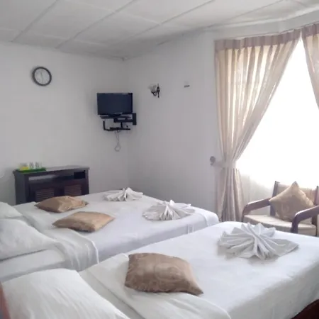 New Rock Hotel