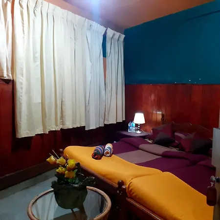 Guest house Cool Land Hot Hut & Restaurant Nuwara Eliya