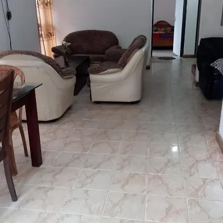 Guest house New White Heaven Nuwara Eliya