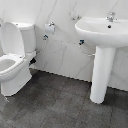 New White Heven Hotel *