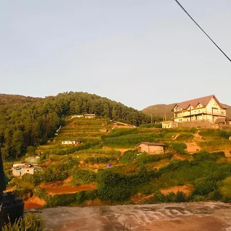 White House Holiday home Nuwara Eliya