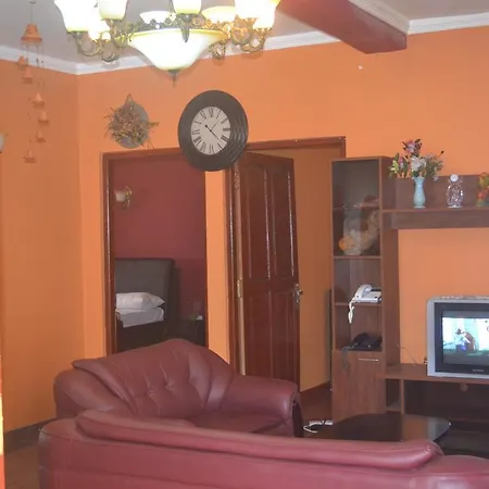 Hillcrest Homestay