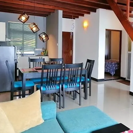 Lakeville Apartment *