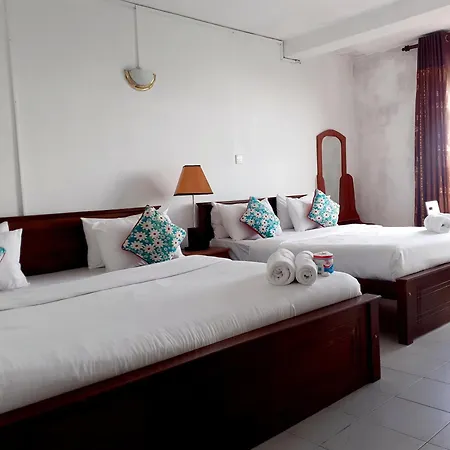 New Unique View Nuwaraeliya Hotel