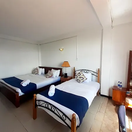 New Unique View Nuwaraeliya Hotel