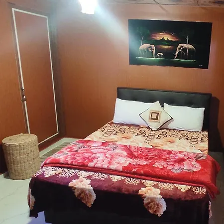 Townside * Nuwara Eliya