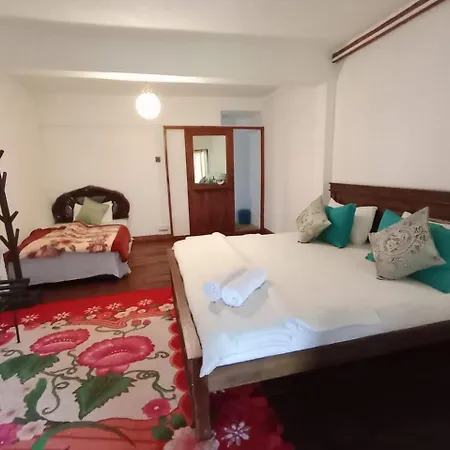 Guest house Amaraai Edge Nuwara Eliya