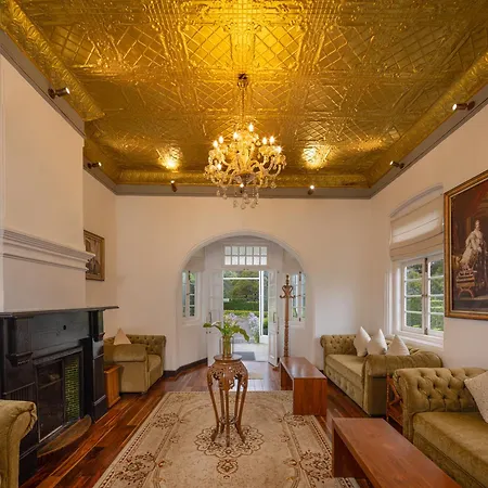The Clovelly Villa