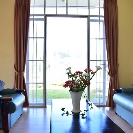 Nioka Holiday Bungalow * Nuwara Eliya