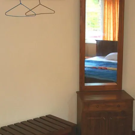 Bed & Breakfast Cypress