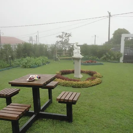 Resort The Rosedale Grand