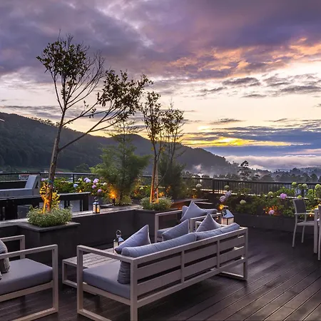 The Golden Ridge Hotel Nuwara Eliya