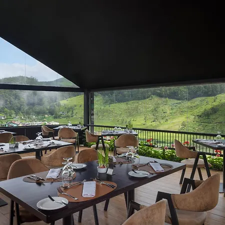 The Golden Ridge Hotel 5*