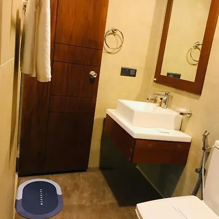 Hotel Bulwark *