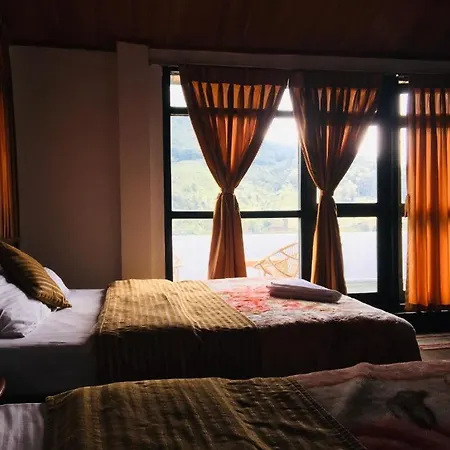 Hotel The Mount View By Liyozi Leasiure *