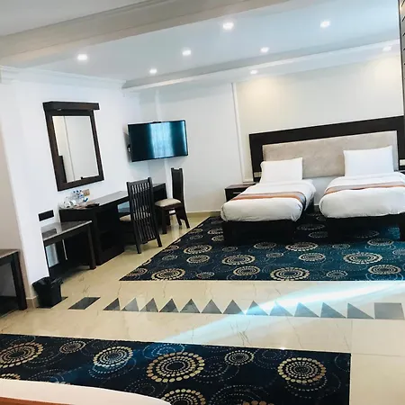 Galaxy Grand Hotel 3*