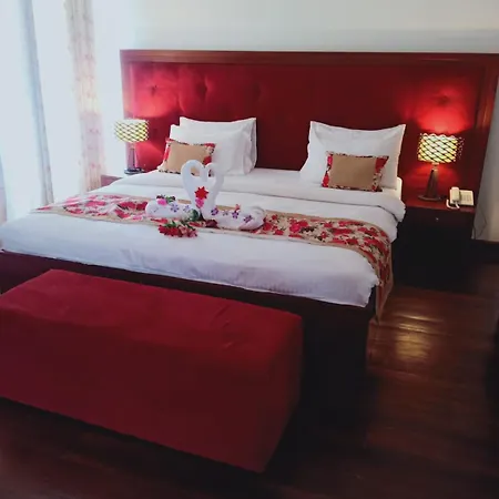Hotel Blue Meadows Nuwaraeliya 3*