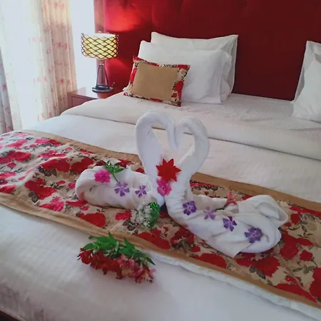 Hotel Blue Meadows Nuwaraeliya Nuwara Eliya