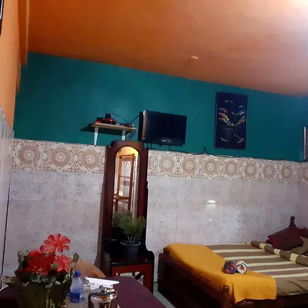 Guest house Cool Land Hot Hut & Restaurant 3*