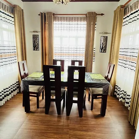 Holiday home Thuring's *