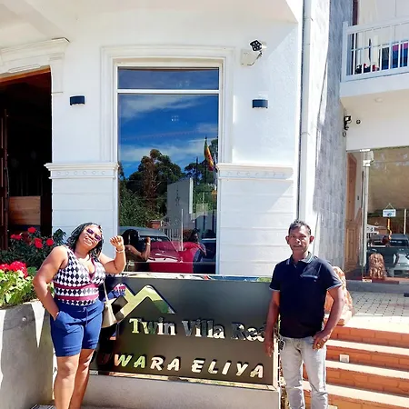 Twin Red - Luxury With Mountain View * Nuwara Eliya