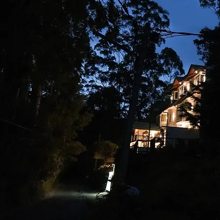 Hotel Blue Moon Residency *