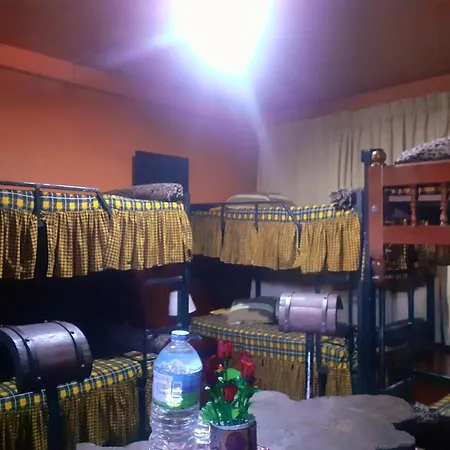 Guest house Cool Land Hot Hut & Restaurant Nuwara Eliya
