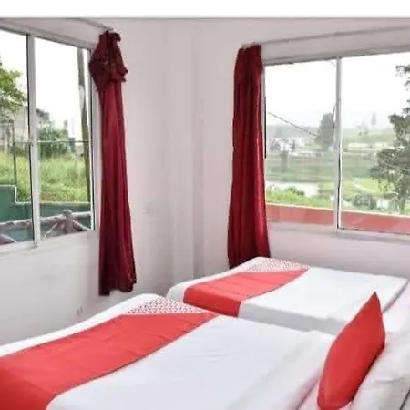 American Star Hotel- Nuwaraeliya