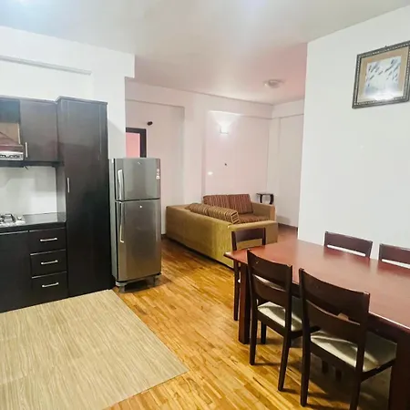 B1/2 Glenfall Residency