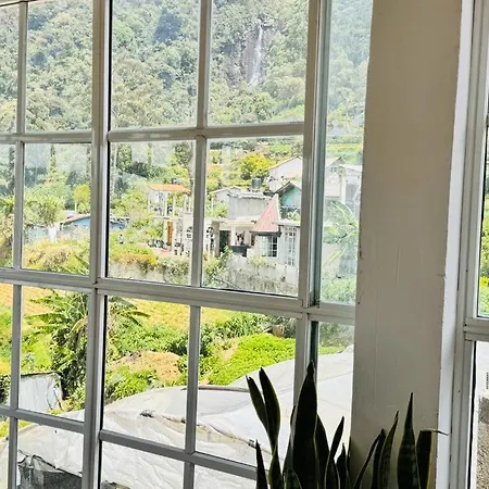 Shalika * Nuwara Eliya