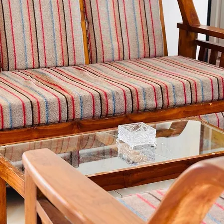 Shalika * Nuwara Eliya