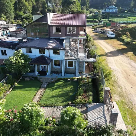 Guest house Amaraai Edge