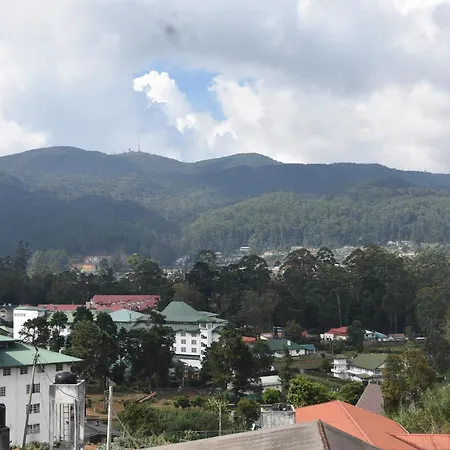Birds Peak Nuwaraeliya Guest house Nuwara Eliya