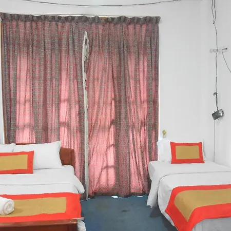 Birds Peak Nuwaraeliya Guest house Nuwara Eliya