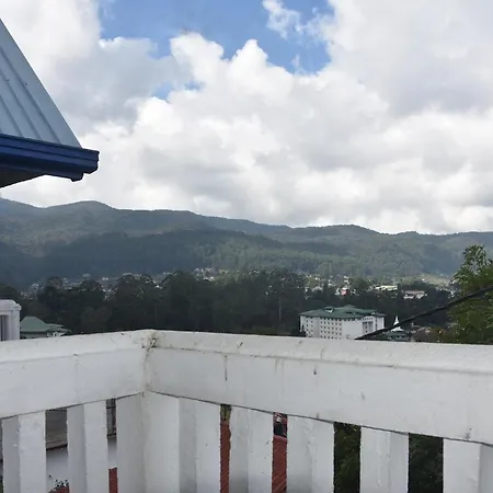 Birds Peak Nuwaraeliya * Nuwara Eliya