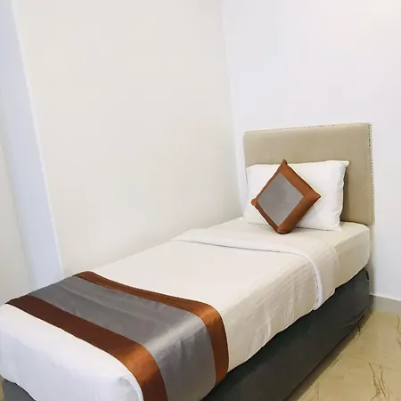 Galaxy Grand 3* Nuwara Eliya