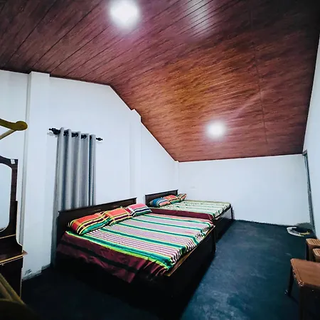 Hilltop Homestay Nuwara Eliya