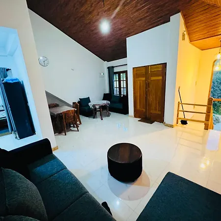 Homestay Hilltop Nuwara Eliya